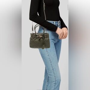 Badgley Mischka Elegant Green Quilted Handbag! Stunning Details!
